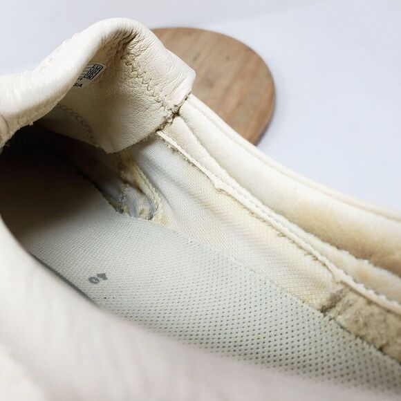 ECCO Shoes Womens 40 Soft 7 Perforated Leather Slip On Sneaker Comfort - Picture 16 of 16